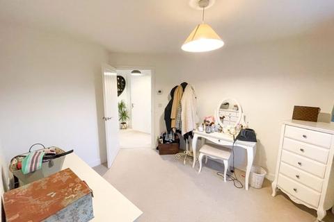 1 Cazenove Close, Shepton Mallet, BA4 4FT