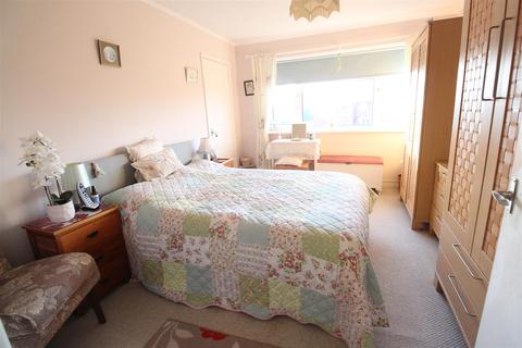 2 bedroom apartment for sale - The Willows, Lansdown Road, Gloucester