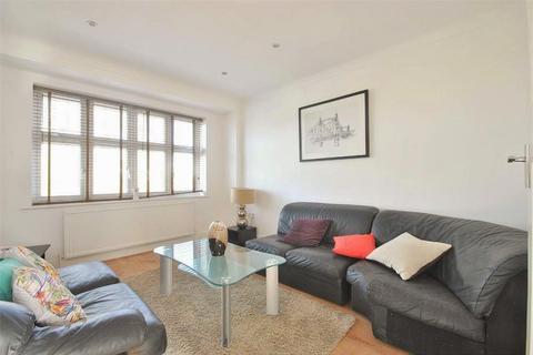 3 bedroom flat to rent, Gladstone Court, Willesden Green NW2