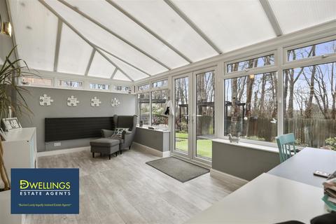 18 Boundary Close, Burton-on-trent, DE13 0PG