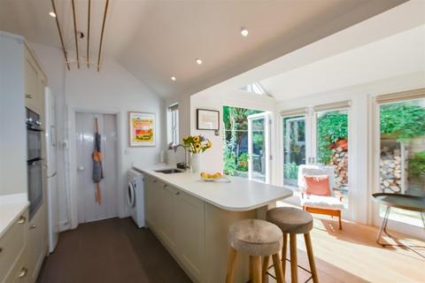 5 Albert Road, Stamford, PE9 2EA