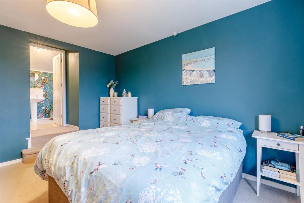 8487999-Interior19.jpg