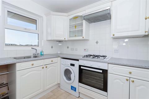 2 bedroom apartment for sale - Brighton Road, Lancing
