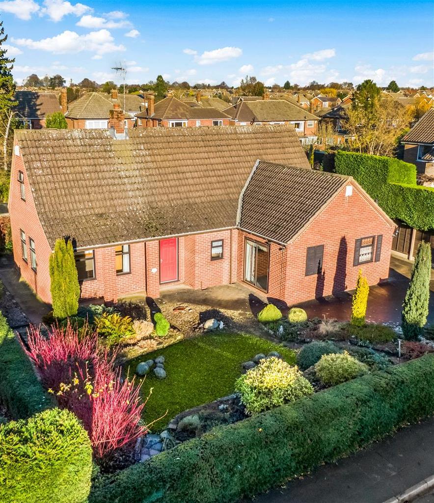 36, Long Ridge Lane, Upper Poppleton, York, North Yorkshire, YO26 6HB 3 bed detached house £