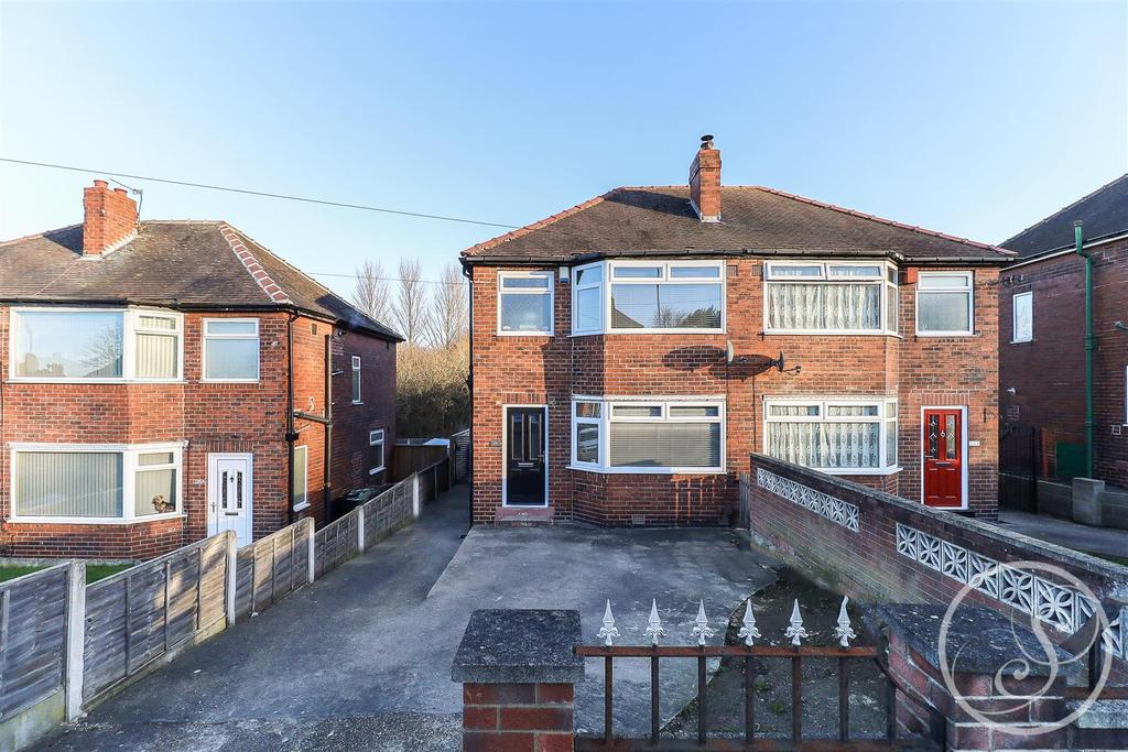 Selby Road, Leeds 3 bed semidetached house £230,000