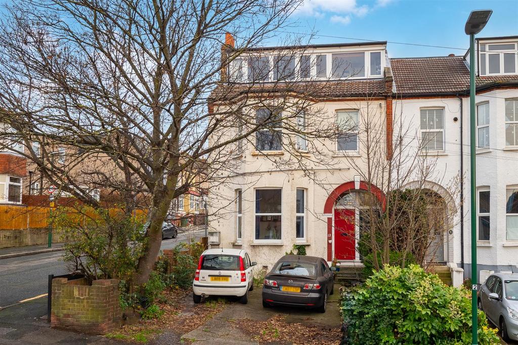 Thicket Road, Sutton 1 bed flat for sale £200,000