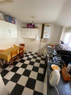 3 bedroom terraced house to rent - Liverpool Road, Stoke-on-Trent ST4