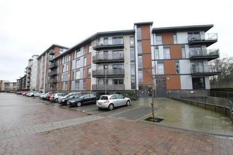 1 bedroom flat to rent, Page Court, Commonwealth Drive, RH10