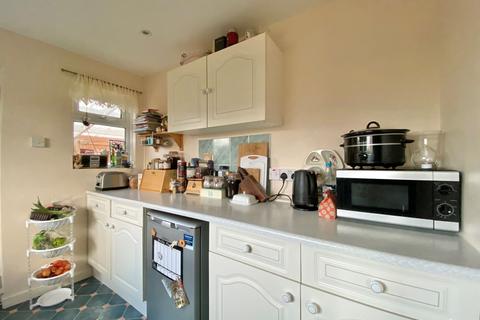 8 Ballards Crescent, West Yelland, Barnstaple, EX31 3EU