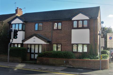 1 bedroom flat to rent - Whippendell Road, Watford WD18