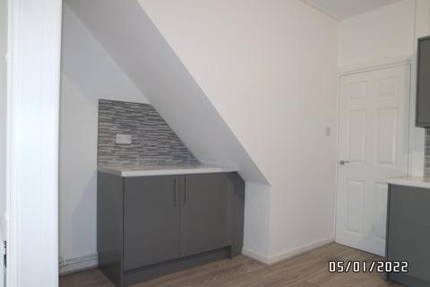 3 bedroom terraced house to rent, Stafford Street, Skelmersdale WN8