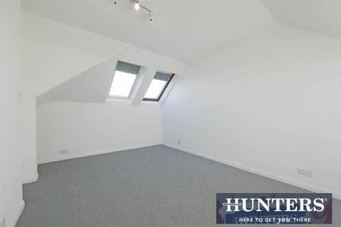 16 Chepstow Road, London, W7 2BG