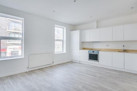 2 bedroom flat to rent, Fortune Green Road, West Hampstead, NW6