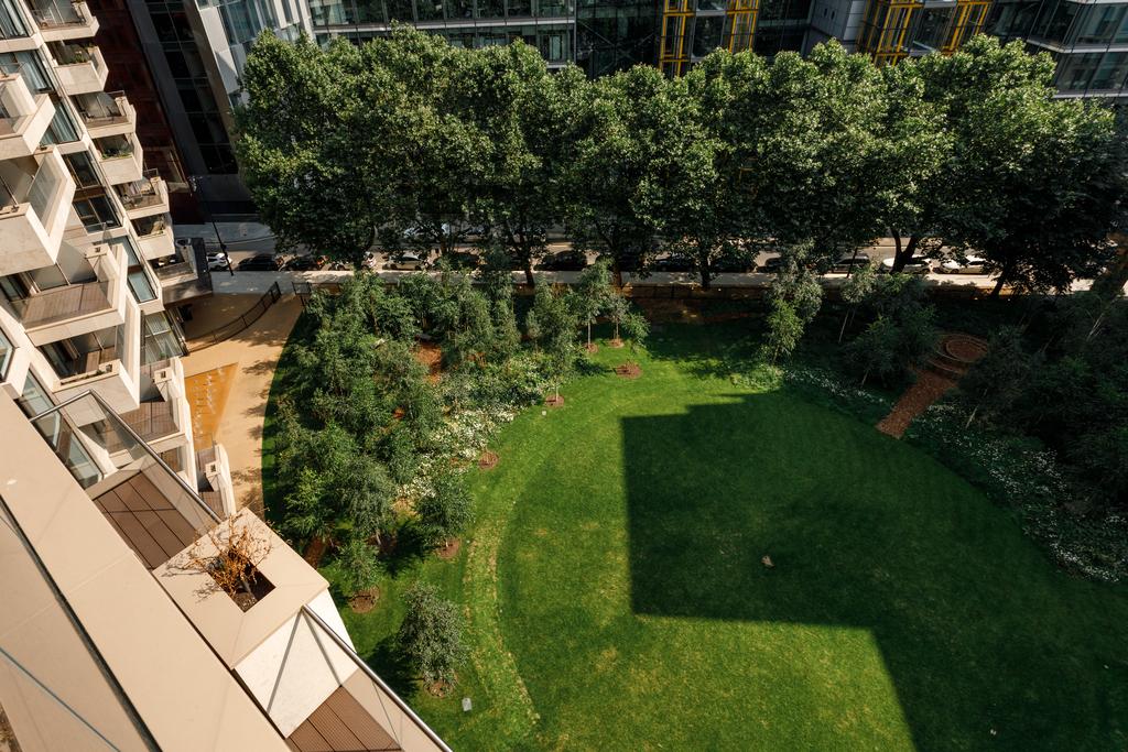 Paddington Gardens July2021-029.jpg