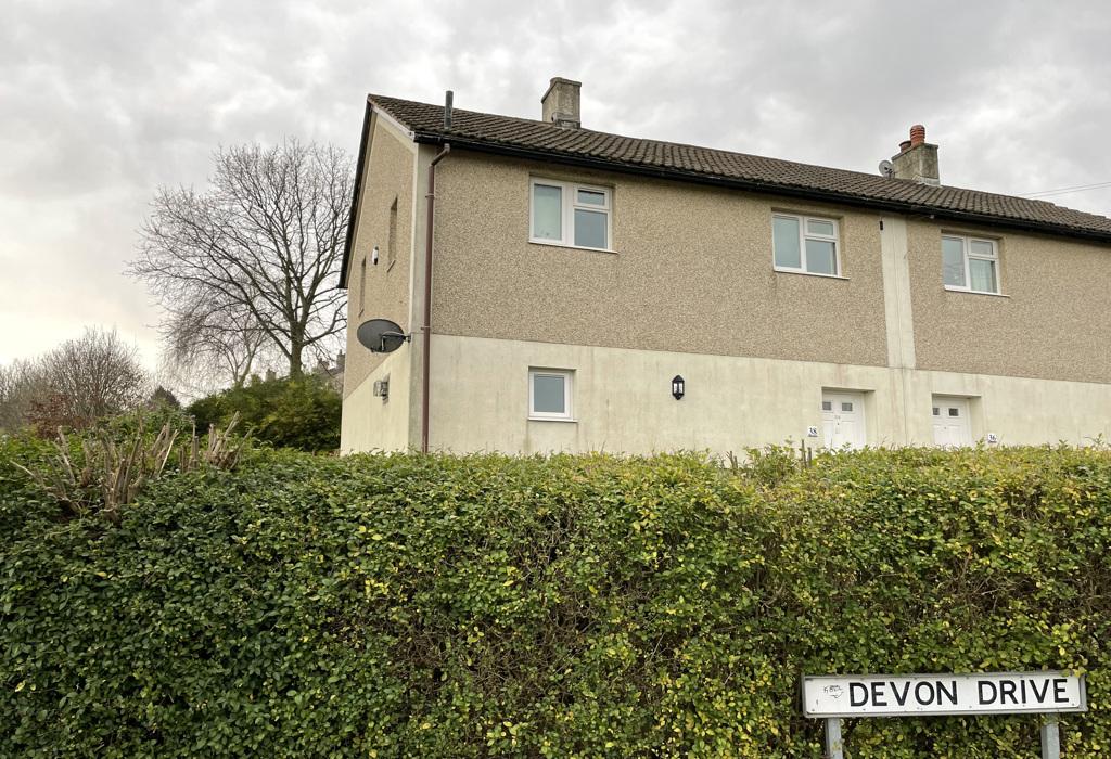 Devon Drive, Brimington, Chesterfield 3 bed semidetached house £650