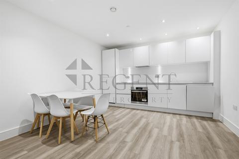 2 bedroom apartment to rent, Ashwell House, Healum Av, UB2