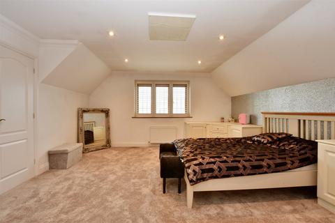 45 Augustine Road, Minster On Sea, Sheerness, ME12 2NE