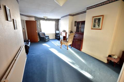65 Hamilton Road, Feltham, TW13 4PR