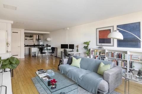 1 bedroom flat for sale, New Globe Walk, London SE1
