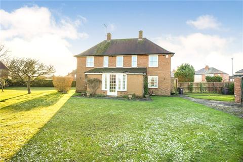 11 Bishopton Lane, Ripon, HG4 2QN