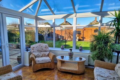 7 Barnsfield Crescent, Totton, Southampton, SO40 8EU