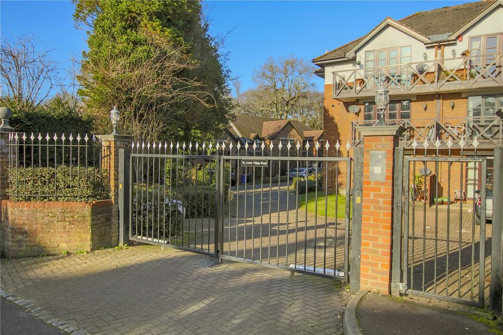 Lower Village Road, Sunninghill... 3 bed terraced house £575,000