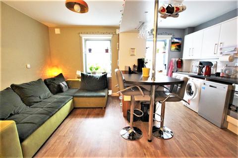 1 bedroom apartment for sale - Rosebay Drive, Tottenham , London, N17