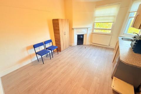 undefined, Cannon Hill, Southgate