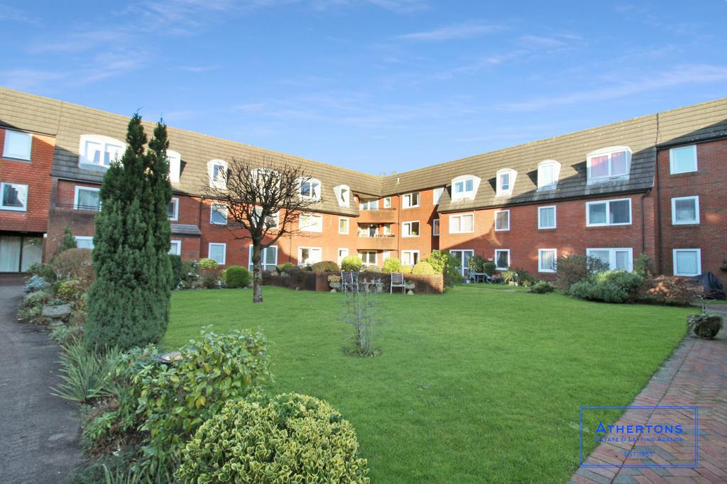 Homelands House, 535 Ringwood Road, Ferndown, Dorset, BH22 1 bed