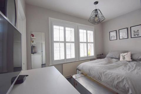 1 bedroom apartment to rent - Bourne Avenue, Windsor, Berkshire, SL4