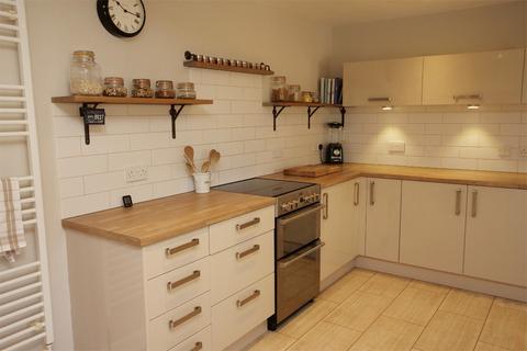 32 Brackenley Lane, Embsay, Skipton, BD23 6NP