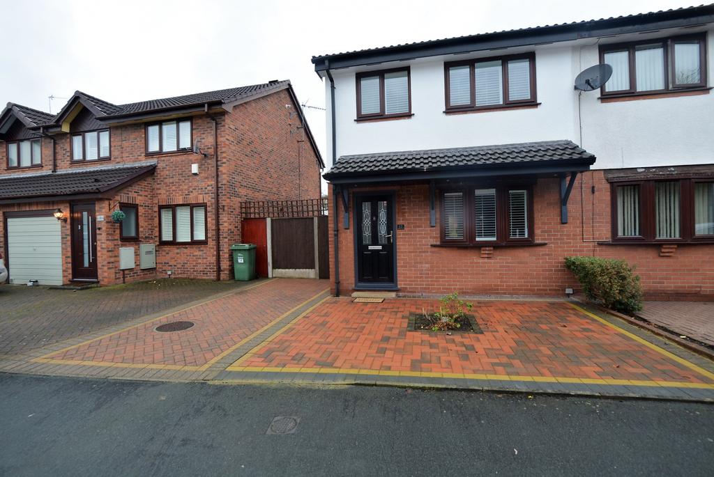 Stephenson Road, Stretford, M32 3 bed semidetached house £325,000