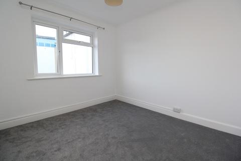 2 bedroom apartment to rent, Banks Road, Sandbanks