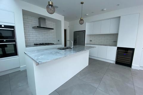5 bedroom terraced house to rent - Coniger Road, London SW6