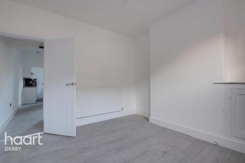 2 bedroom terraced house to rent, Allestree Street, Derby