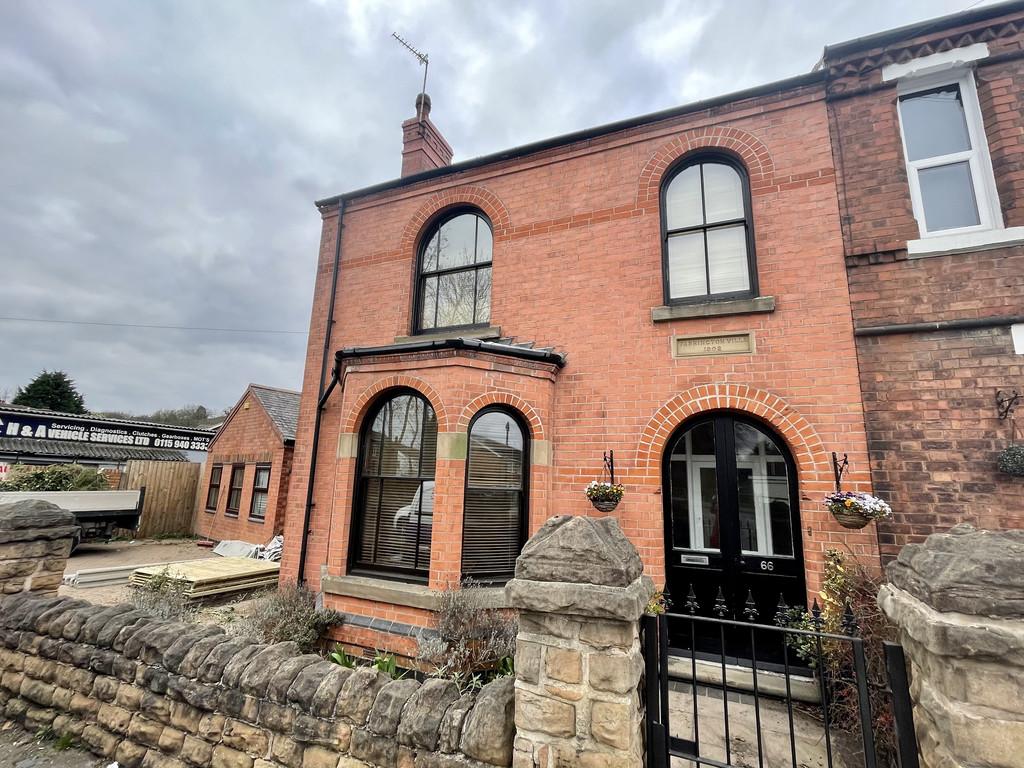 Meadow Road, Netherfield, Nottingham 4 bed detached house £265,000