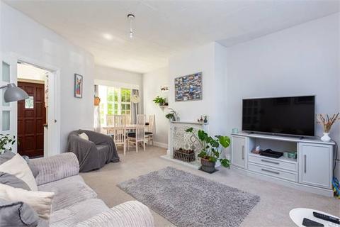 28 Brunner Road, London, W5 1BA
