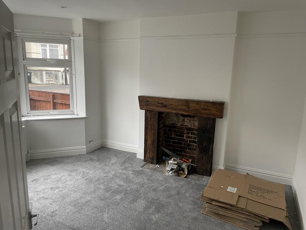 Rutland Road, Bournemouth 3 bed detached house £1,500 pcm (£346 pw)