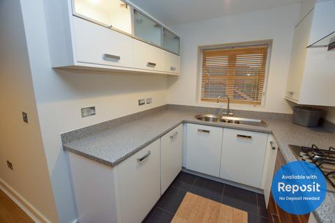 2 bedroom flat to rent, Over Ashberry, Stamford Brook, Altrincham, Cheshire, WA14