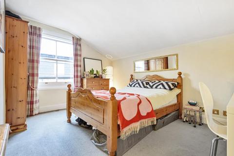 2a Forthbridge Road, London, SW11 5NY