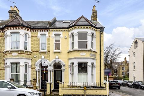 2a Forthbridge Road, London, SW11 5NY