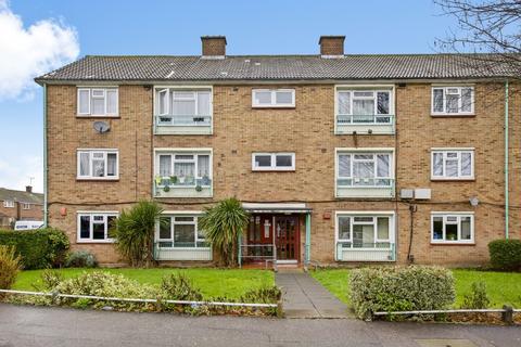 60 Brading Crescent, London, E11 3RR