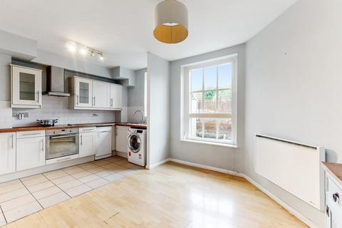2 bedroom apartment to rent - Wilmot Street, Bethnal Green, E2