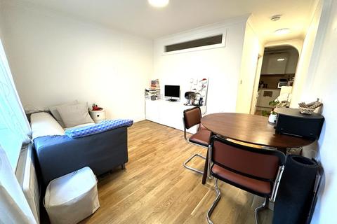 undefined, Antrobus Road, Chiswick, London