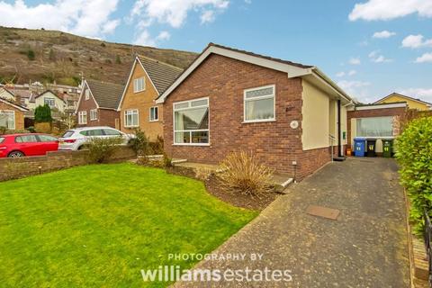 11 Parc Bron Deg, Dyserth, Rhyl, LL18 6BQ