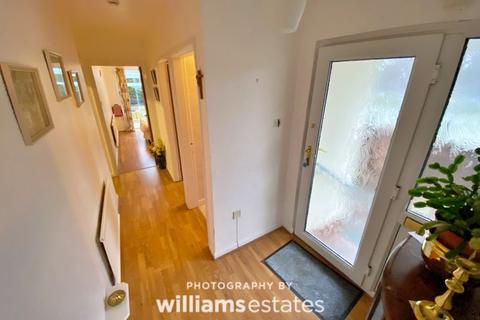 11 Parc Bron Deg, Dyserth, Rhyl, LL18 6BQ