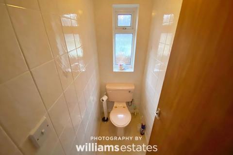 11 Parc Bron Deg, Dyserth, Rhyl, LL18 6BQ