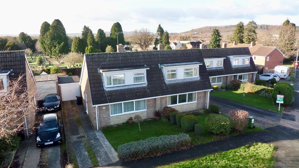 Oakland Drive, Ledbury, HR8 2 bed semidetached bungalow £259,950