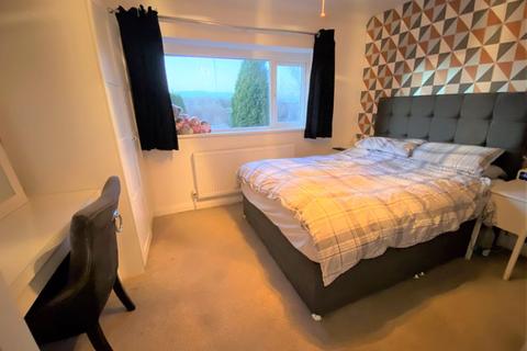 1 Pudsey Drive, Sutton Coldfield, B75 5EZ