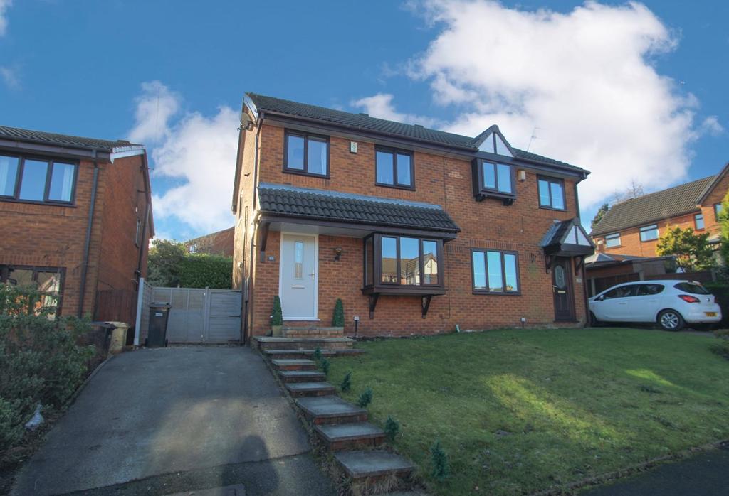 Drive, Bolton, BL1 3 bed semidetached house £220,000
